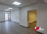 Inchiriez spatiu comercial in Cartierul Lazaret ,aproape de Mall
