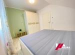 1000314272 Inchiriez apartament 2 camere situat la casa in zona Bucegi.